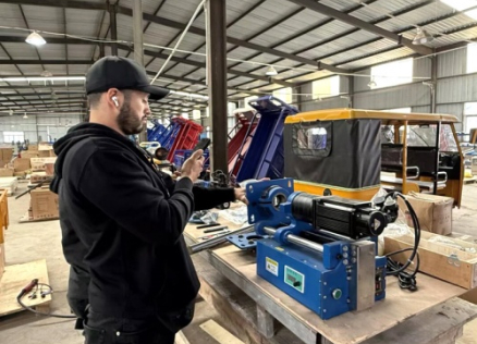 آلة حفر الخطوط واللحام